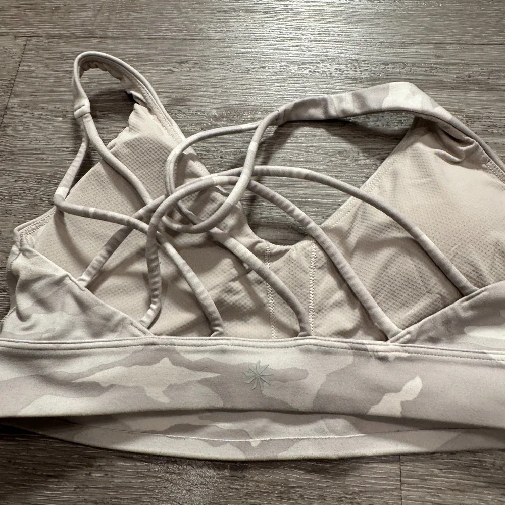 Athleta Sports Bra Womens XS Gray Strappy Solace Camo Print Performance‎ Gym
